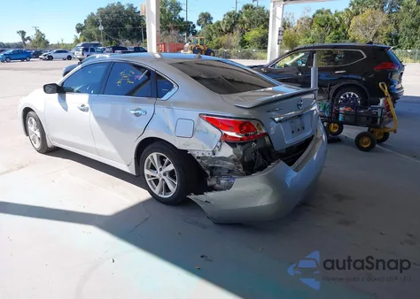 2015 Nissan Altima 2.5 Sv from USA, damaged, VIN 1N4AL3AP8FC479354